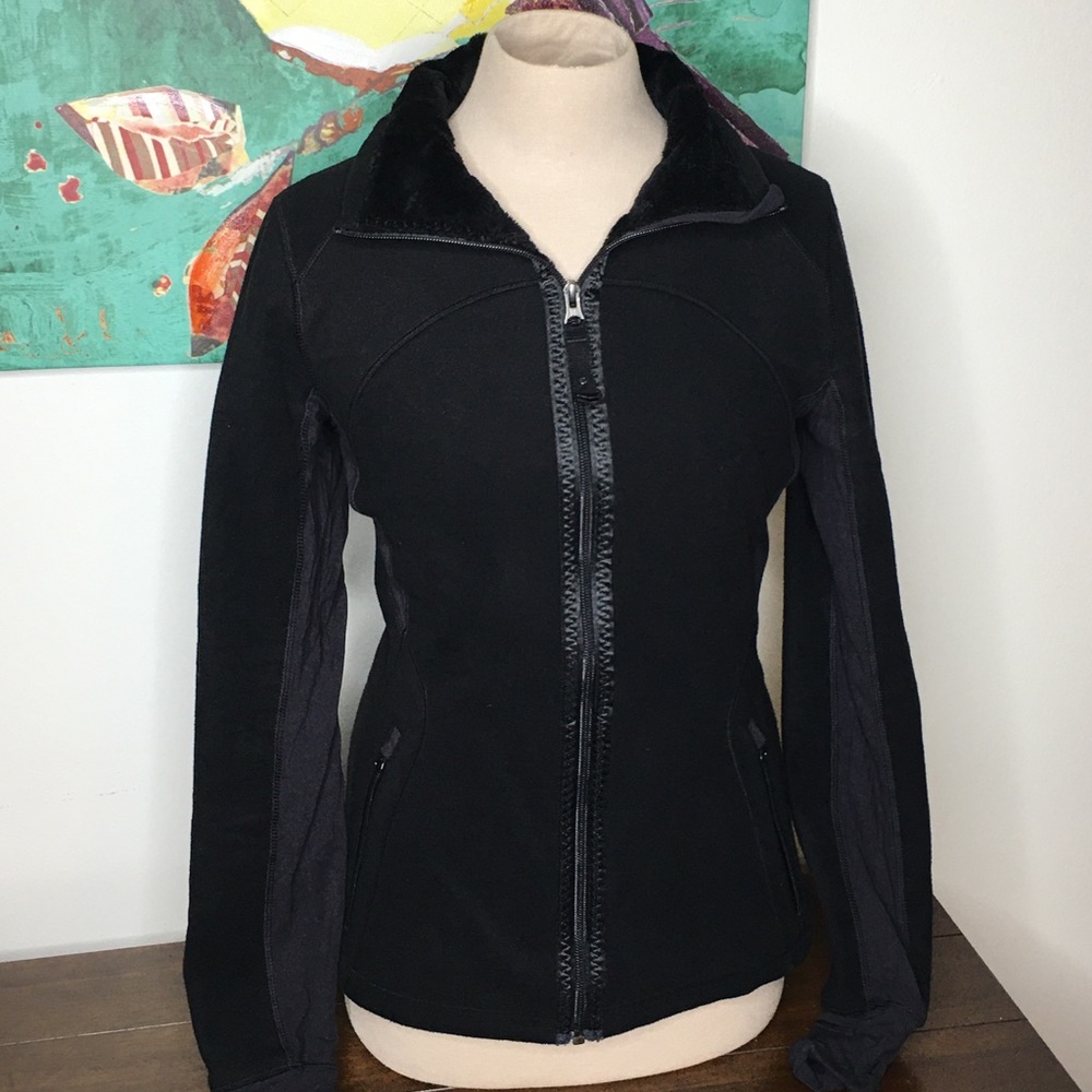 Lululemon Black Zip Up Size 6 Great Cond